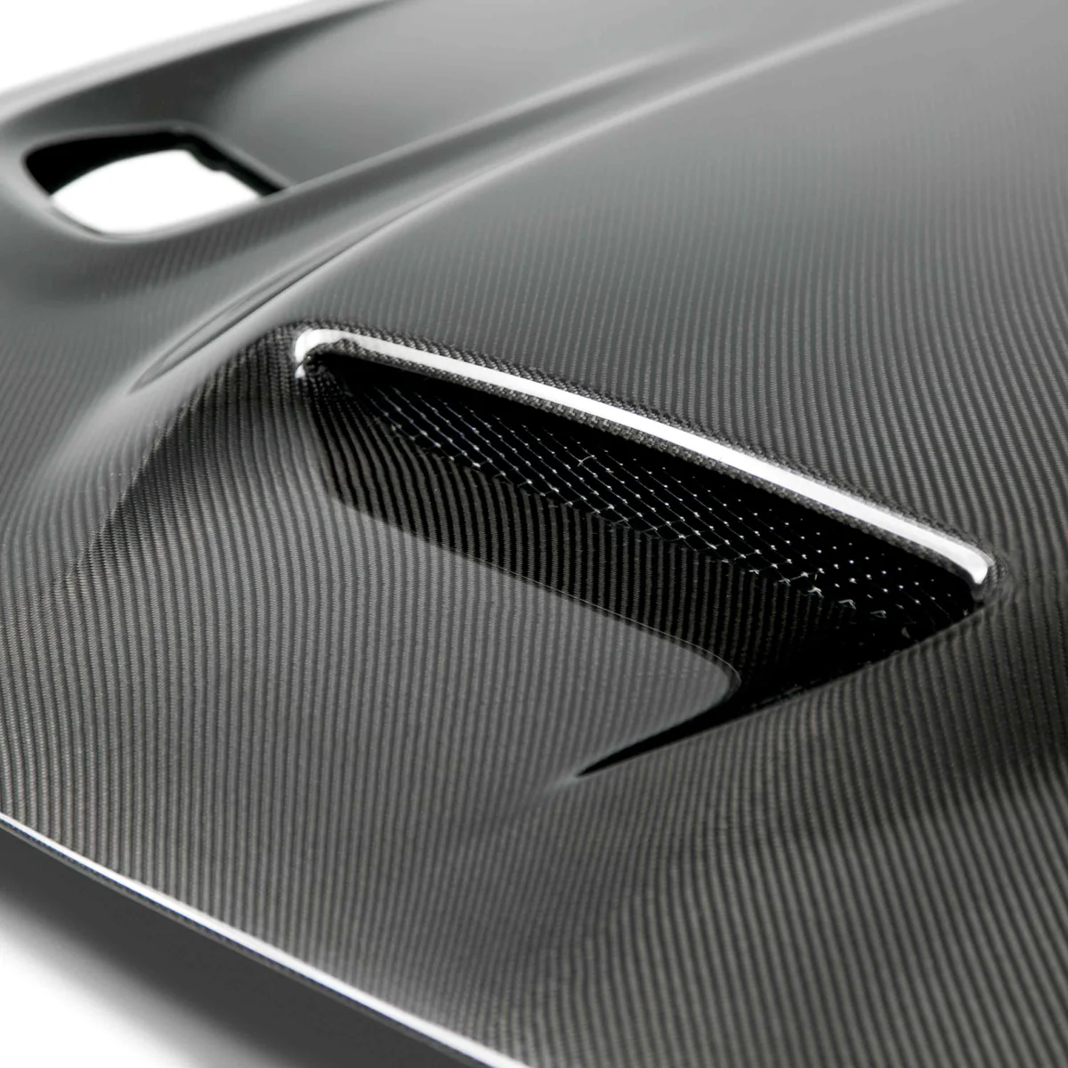Hellcat Style Carbon Fiber Hood - Dodge Challenger (2015-2024)