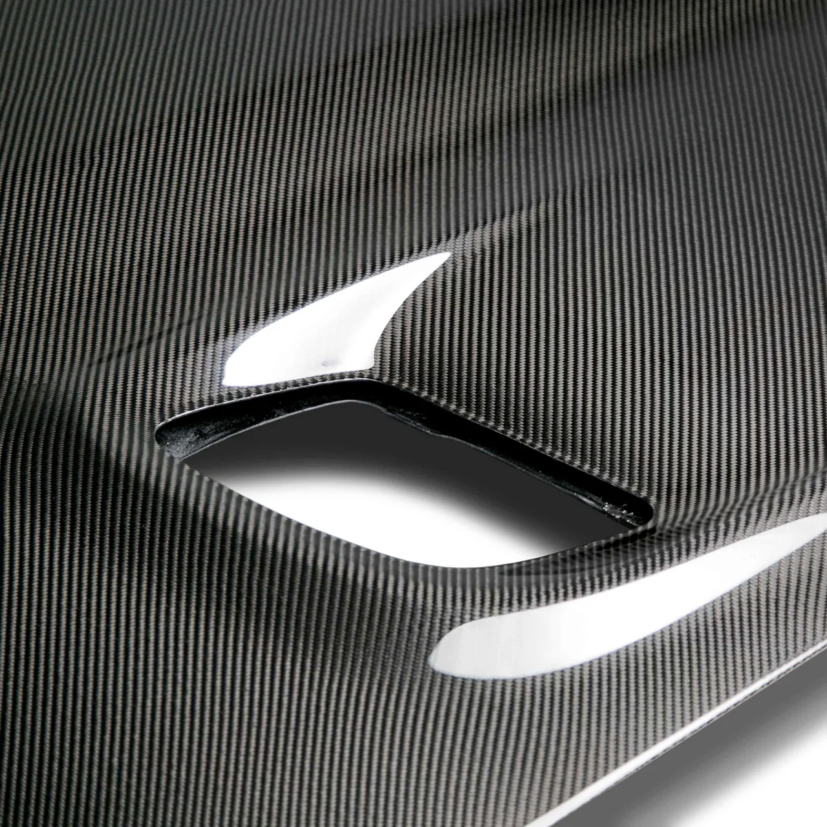 Hellcat Style Carbon Fiber Hood - Dodge Challenger (2015-2024)