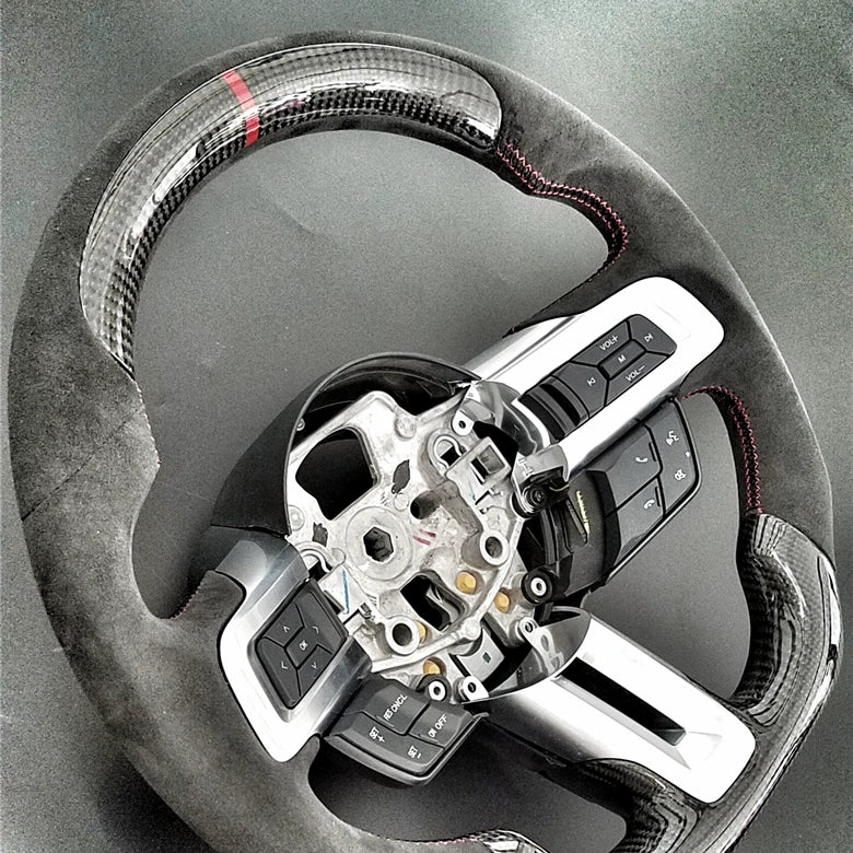 2024+ Ford Mustang S650/S550 Carbon Fiber Steering Wheel Full Custom
