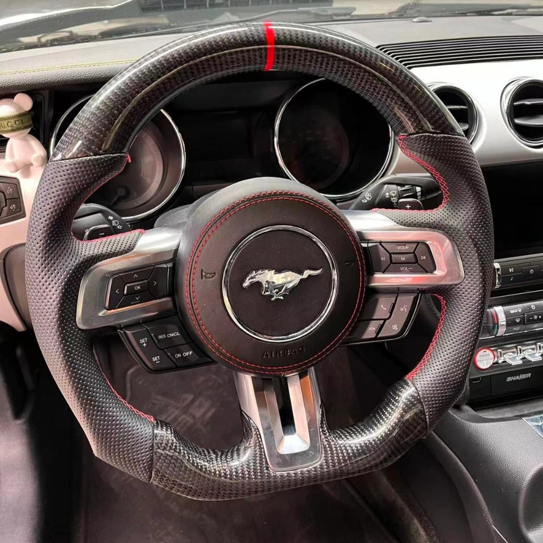 2024+ Ford Mustang S650/S550 Carbon Fiber Steering Wheel Full Custom